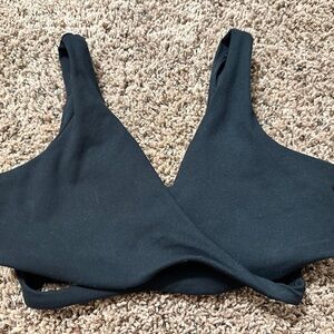 Gilly Hicks sz S Black Criss Cross Sports Bra Hollister Intimates